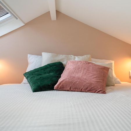 Luxury Fully Equipped Studio - Centrally Located Apartment Huizen Luaran gambar
